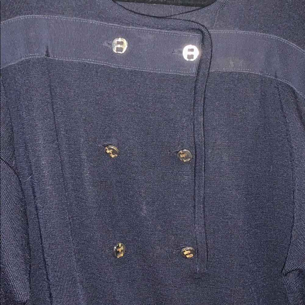 Swaeter - Picture 2 of 5